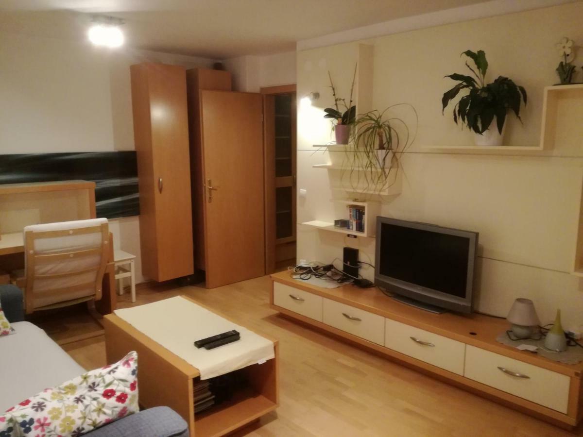 Apartment Streliska Любляна Екстериор снимка